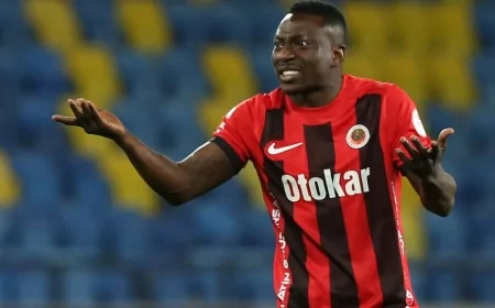 Gençlerbirliği'ne kötü haber! Etebo'nun aşil tendonu koptu