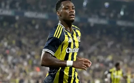Jhon Duran'ın Menajeri İstanbul'a Geldi: Ayrılık Göründü
