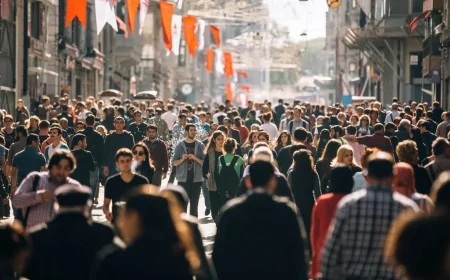 KONDA Anket Sonucu: Toplum Batı Toplumunu Örnek Alıyor