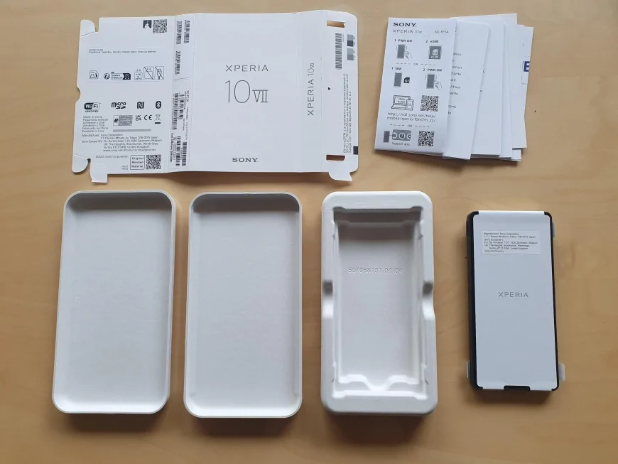 Akıllı Telefon Kutularından Şarj Kablosu Kalkacak Mı?