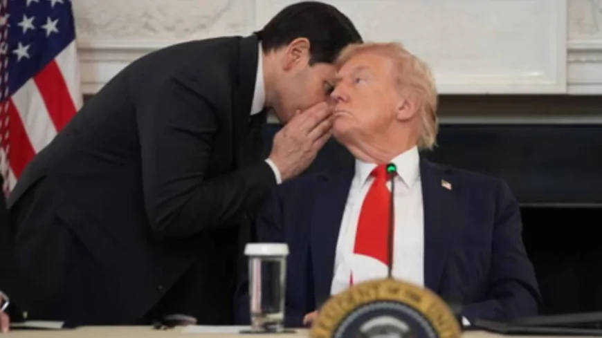 Marco Rubio'nun Trump'ın Kulağına Fısıldaması Gündem Oldu