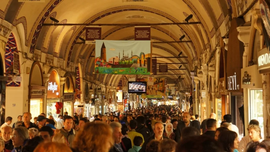 Kapalıçarşı'da Altın Yoğunluğu: Bazı Kuyumcularda Altın Kalmadı
