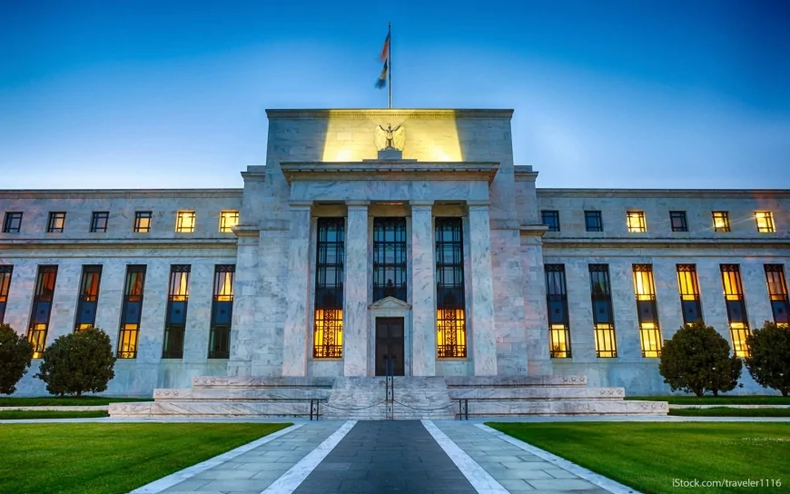 ABD Hazine Bakanı Bessent: FED Başkanı Seçeneklerini Başkan Trump'a Sunacağım