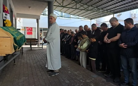 Zonguldakta bıçaklanarak hayatını kaybeden yaşlı adamın cinayetinde bir kişi gözaltına alındı
