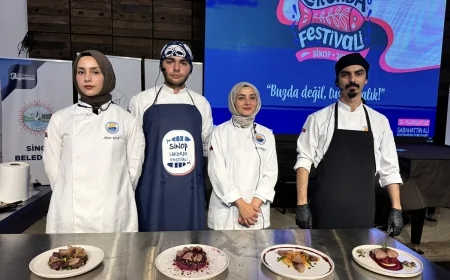 Sinopta aşçılık öğrencileri lakerda yapımında kıyasıya mücadele etti