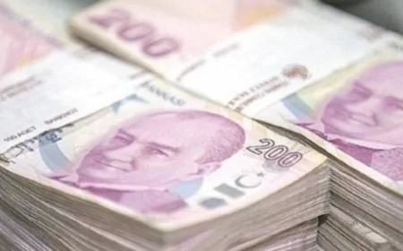 Emekliye Seyyanen Zam Yapılacak Mı? Kulislerde Konuşulan O Rakam