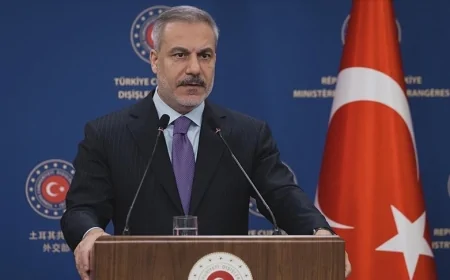 Dışişleri Bakanı Fidan, İranlı ve Türkmen mevkidaşlarıyla telefonda görüştü