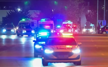 Gürcistan'da düşen askeri uçakta şehit olan askerlerin naaşları Adli Tıp Kurumuna getirildi