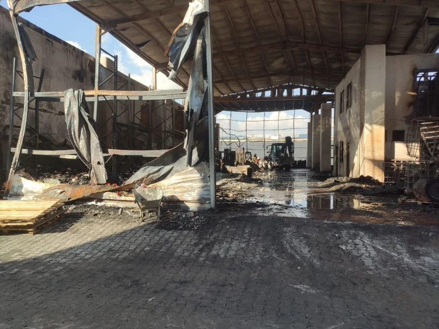 Kocaelide fabrika yangınına ilişkin inceleme ve çalışmalar sürüyor