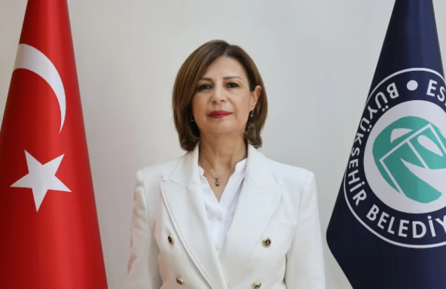 Ayşe Ünlüce Kimdir? Ayşe Ünlüce Hayatı ve Biyografisi