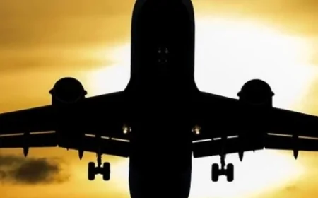 Rüyada uçağı kaçırmak ne anlama gelir? Rüyada hacca ya da umreye giderken bilet aldığı uçağı kaçırdığını görmek anlamı