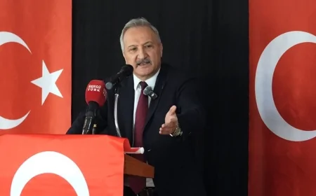 MHP Genel Başkan Yardımcıları Yurdakul ve Yıldırım, şehit ve gazi aileleriyle bir araya geldi