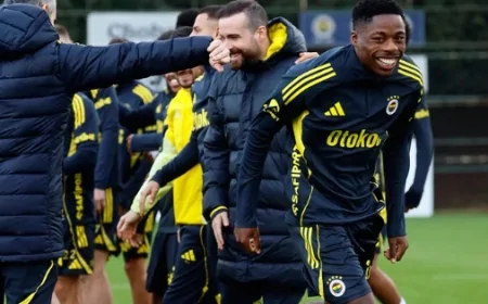 Fenerbahçe’de Hedef Final: Tedesco ve Skriniar’dan Samsunspor Mesajı!