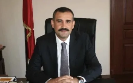 Ağrı Valisi kim oldu? Yeni Ağrı Valisi Önder Bozkurt kimdir, kaç yaşında, nereli? SON DAKİKA
