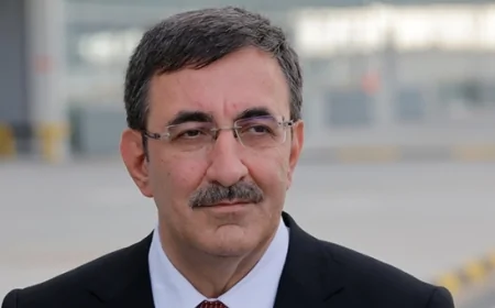 Cumhurbaşkanı Yardımcısı Yılmaz'dan Sanayi Üretim Endeksi Değerlendirmesi: "Yüksek Teknoloji ve Cari Açığa Pozitif Etki"