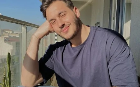 Emir Luca Kochisarlı kimdir? Emir Luca Kochisarlı kaç yaşında, nereli, bekar mı, sevgilisi var mı?