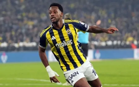Jhon Duran Aston Villa maçında oynayacak mı? kadro dışı mı? UEFA açıkladı!