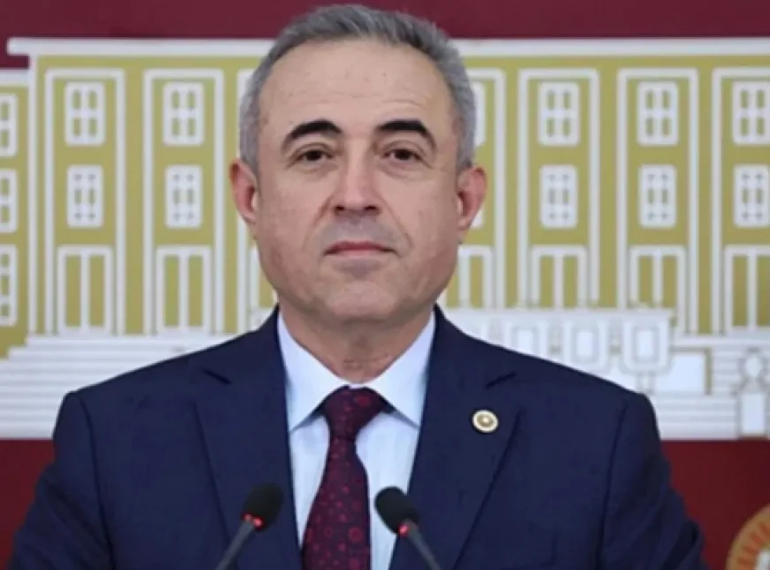 İrfan Karatutlu Kimdir? Ne İş Yapar? Nerelidir?