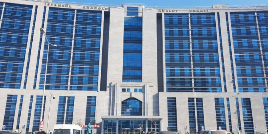 Kartal Adliyesi SON DAKİKA! Savcı hakime saldırdı mı? Kartal Adliye'sinde silahlı saldırı olayı nedir?