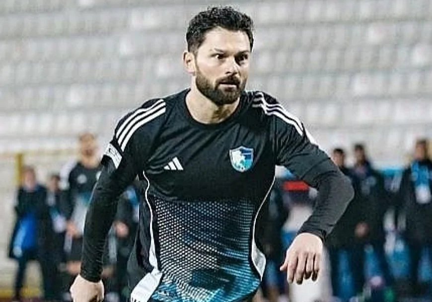 Eren Tozlu kimdir? Hangi takımlarda oynadı? Futbolcu Eren Tozlu kaç yaşında, nereli?