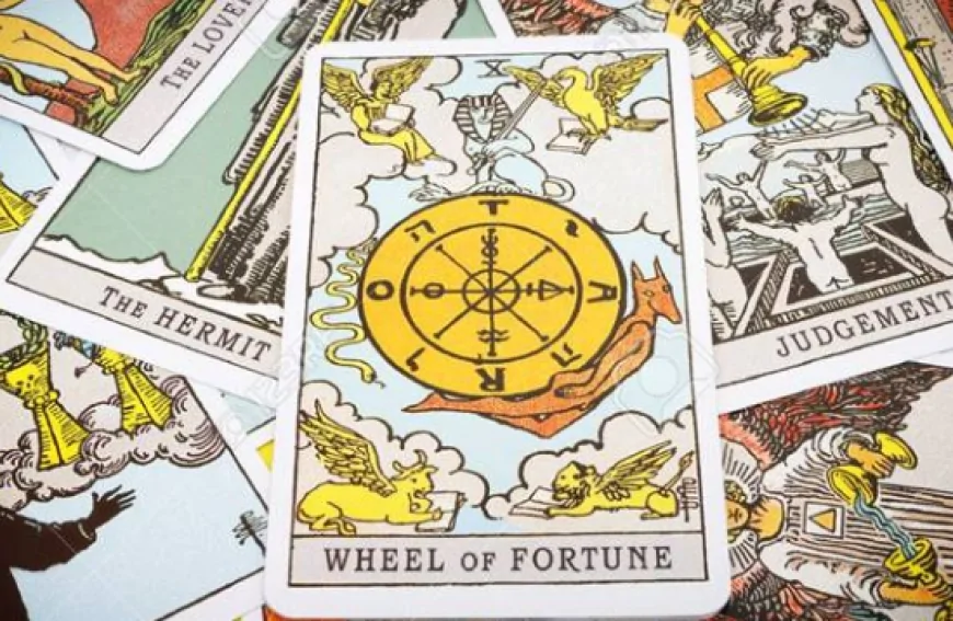 12 Şubat 2026 Günlük Tarot Falı: Bugün Sizi Hangi Enerjiler Bekliyor?