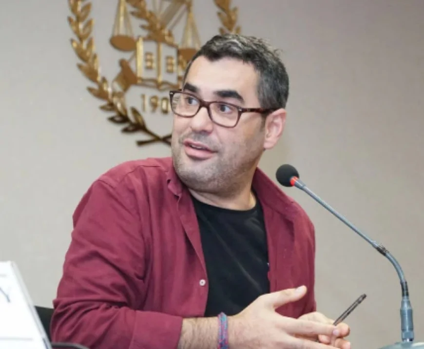 Enver Aysever kimdir? Enver Aysever kaç yaşında, nereli, bekar mı? evli mi?