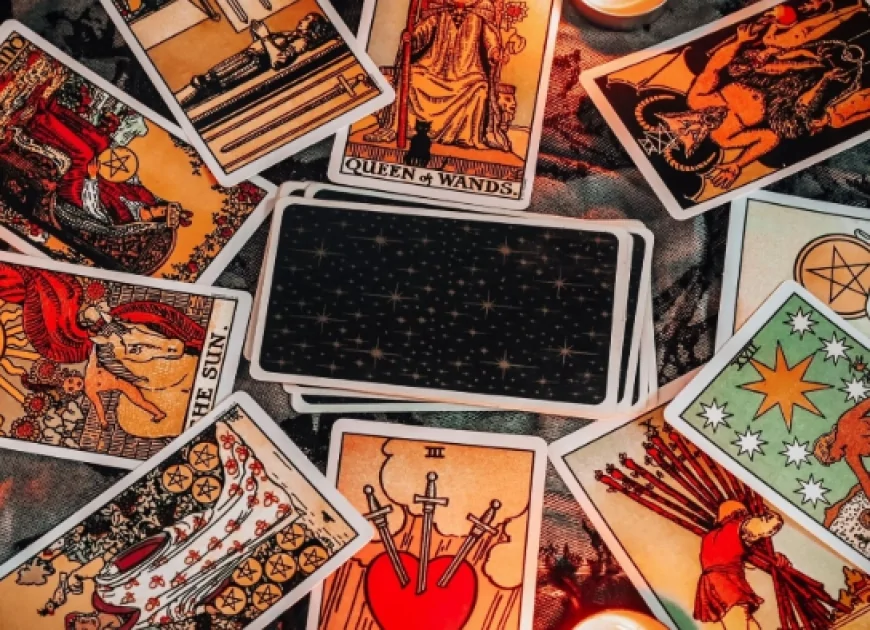 30 Ocak Günlük Tarot Falı: 30 Ocak Cuma günü seni neler bekliyor? Günlük Tarot kart açılımı! Günlük Tarot yorumu!