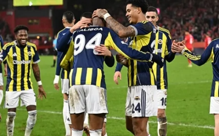 Fenerbahçe'nin Kocaelispor Maçı İlk 11'i Belli Oldu: İşte Sahaya Çıkacak Kadro
