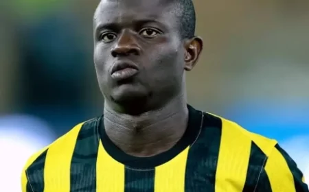 N'Golo Kanté Fenerbahçe İçin İstanbul'a Geliyor: Uçak Takip Kodu ve Geliş Saati Hakkında Son Bilgiler