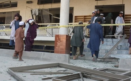 SON DAKİKA! Pakistan'da Camiye Kanlı Saldırı: Khadijatul Kubra Camii'nde Neler Yaşandı?