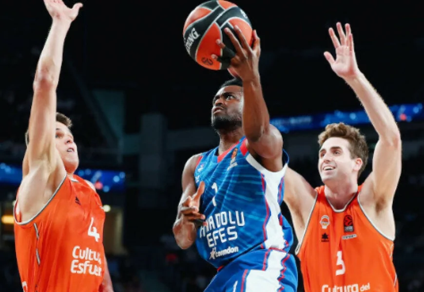 Anadolu Efes - Valencia Maçı Hangi Kanalda, Saat Kaçta? EuroLeague Canlı İzleme Bilgileri