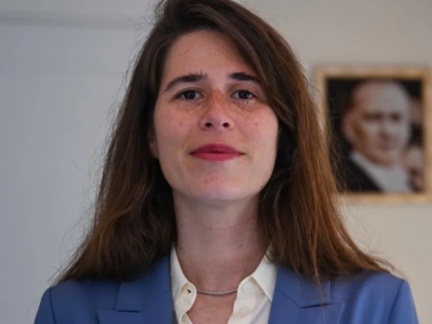Lal Denizli Kimdir, Kaç Yaşında ve Nereli? Çeşme Belediye Başkanı Lal Denizli’nin Hayatı ve Kariyeri