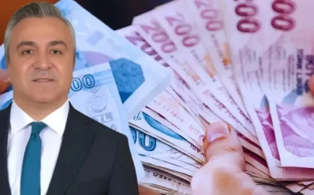Özgür Erdursun'dan EYT ve Kademeli Emeklilik Açıklaması