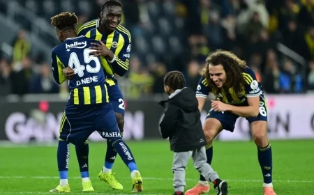Kadıköy'de 90+5 Mucizesi! Fenerbahçe Samsunspor Maç Sonucu: 3-2
