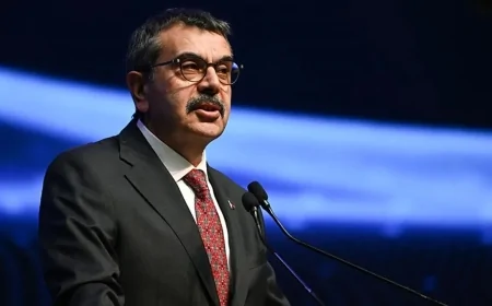 MEB Bakanı Yusuf Tekin Açıkladı: Lise Eğitimi Kısalacak Mı?