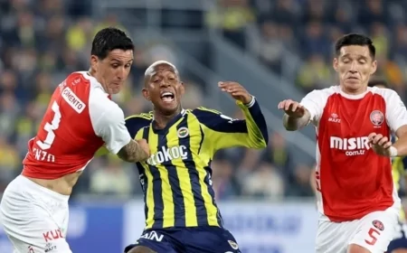Fenerbahçe Fatih Karagümrük Deplasmanında 2-0 Kaybetti