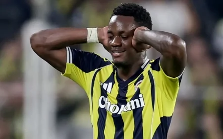 Eski Fenerbahçeli Jhon Duran Kolombiya Milli Takımı'na Çağrılmadı