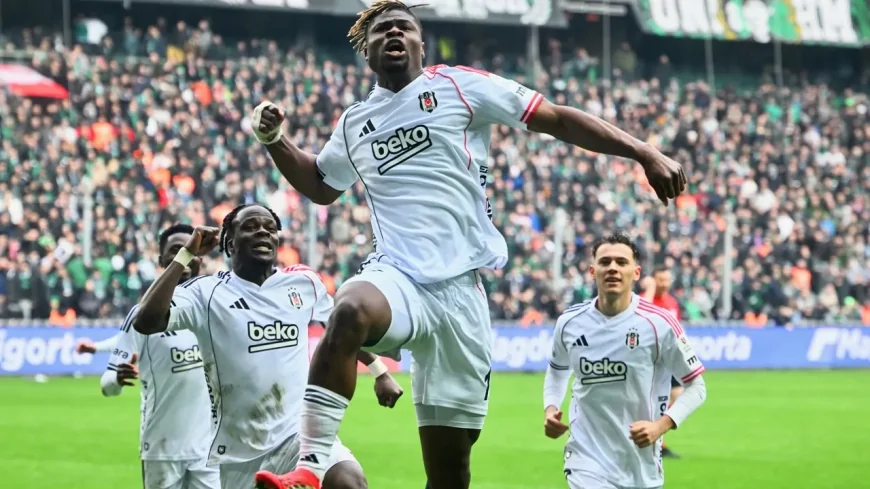 Beşiktaş'ta Kupa Öncesi Çifte Müjde! Sergen Yalçın ve Kaptan Geri Döndü