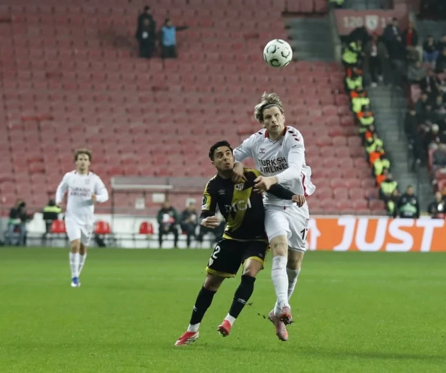 Samsunspor Avrupa'da Çeyrek Finali Zora Soktu
