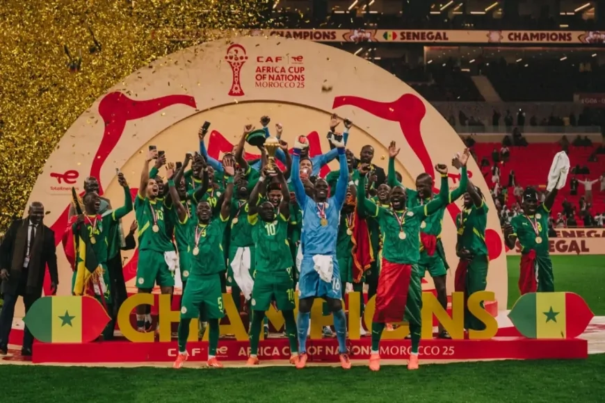 Şampiyonluğu Alınan Senegal, Kupayı Orduya Teslim Etti