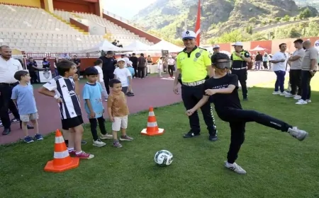 Gümüşhane'de Çocuklar Spor Şenliğinde Eğlenceli Vakit Geçirdi