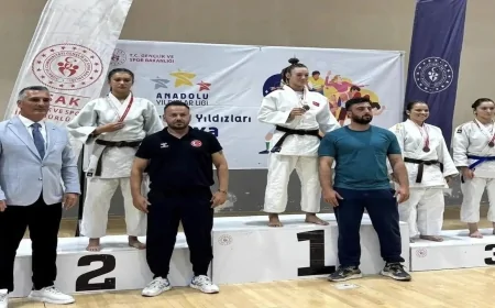 Eskişehirli judoculardan ANALİG'de büyük başarı: Kız takımı yarı finalde